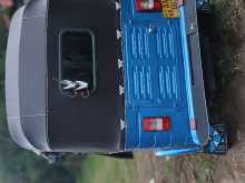 https://riyasewana.com/uploads/bajaj-205-131118084773.jpg