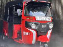 Bajaj RE 2019 Three Wheel