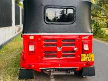 https://riyasewana.com/uploads/bajaj-205-152219254413.jpg