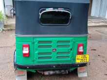 https://riyasewana.com/uploads/bajaj-205-15734094042.jpg