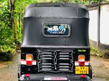 https://riyasewana.com/uploads/bajaj-205-181840404333.jpg