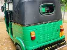 https://riyasewana.com/uploads/bajaj-205-191556264042.jpg