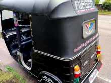 https://riyasewana.com/uploads/bajaj-205-2011-314482812543.jpg