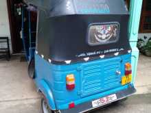 https://riyasewana.com/uploads/bajaj-205-2011-520244312082.jpg