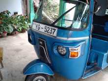 Bajaj RE 2011 Three Wheel