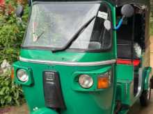 Bajaj RE 205 2013 Three Wheel