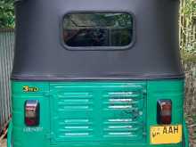 Bajaj RE 2013 Three Wheel