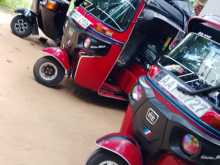Bajaj RE 205 2014 Three Wheel