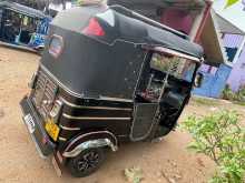 https://riyasewana.com/uploads/bajaj-205-2015-721034012613.jpg