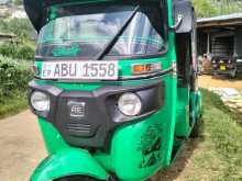 Bajaj RE 2019 Three Wheel