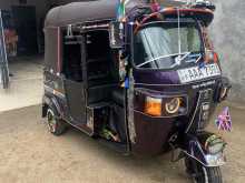 Bajaj RE 205 2012 Three Wheel