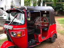 Bajaj RE 205 2011 Three Wheel