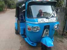 Bajaj RE 205 2011 Three Wheel