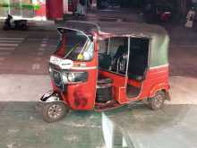 Bajaj RE 2016 Three Wheel