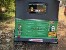Bajaj RE 205 2013 Three Wheel