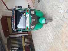 Bajaj RE 2015 Three Wheel