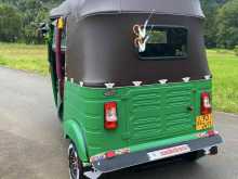 https://riyasewana.com/uploads/bajaj-205-49362922533.jpg