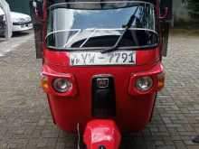 Bajaj RE 205 2012 Three Wheel