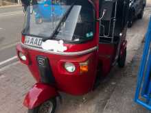 Bajaj RE 205 2012 Three Wheel