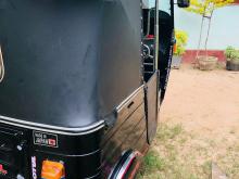 https://riyasewana.com/uploads/bajaj-205cc-239215317146.jpg