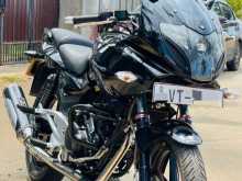 Bajaj Pulsar 220f 2010 Motorbike