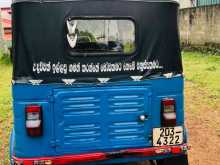 https://riyasewana.com/uploads/bajaj-2ke-23907584382.jpg