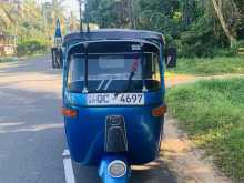 Bajaj 2 Stroke 2005 Three Wheel