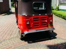 https://riyasewana.com/uploads/bajaj-2st-11643534622.jpg
