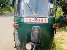 https://riyasewana.com/uploads/bajaj-2st-118505422653.jpg