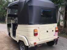 https://riyasewana.com/uploads/bajaj-2st-2211383322372.jpg