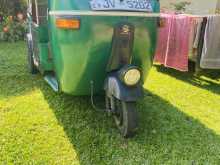 Bajaj 2 Stroke 2005 Three Wheel