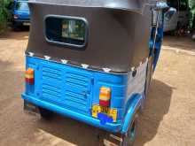 https://riyasewana.com/uploads/bajaj-2st-theeweel-131301574282.jpg