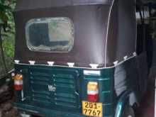 https://riyasewana.com/uploads/bajaj-2st-trook-261702434512.jpg