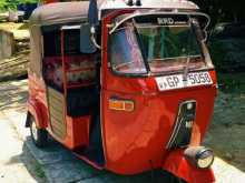 Bajaj 2st Trook 2003 Three Wheel