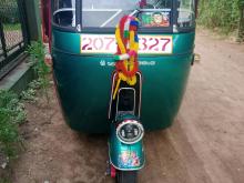 Bajaj RE 2000 Three Wheel