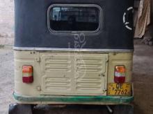 https://riyasewana.com/uploads/bajaj-2sto-5pot-1990336486136.jpg