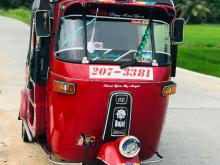 https://riyasewana.com/uploads/bajaj-2stock-101700216855.jpg