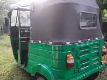 https://riyasewana.com/uploads/bajaj-2stock-2005-1111341712732.jpg