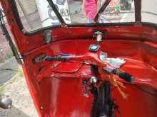 https://riyasewana.com/uploads/bajaj-2stock-231237584902.jpg