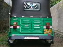 https://riyasewana.com/uploads/bajaj-2stock-51353394693.jpg