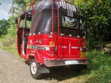 https://riyasewana.com/uploads/bajaj-2stock-three-2004-2110222212762.jpg