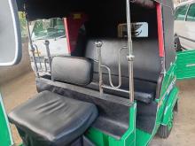 https://riyasewana.com/uploads/bajaj-2stok-132247096394.jpg