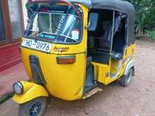 https://riyasewana.com/uploads/bajaj-2stok-2003-58394412974.jpg