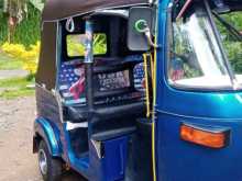 Bajaj 2 Stroke 2000 Three Wheel