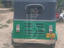 https://riyasewana.com/uploads/bajaj-2stok-3weel-1152927455249.jpg