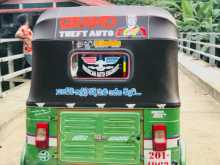 https://riyasewana.com/uploads/bajaj-2stok-515350713714.jpg