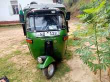 Bajaj 2 Stroke 2000 Three Wheel