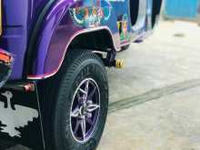 https://riyasewana.com/uploads/bajaj-2stoke-2006-2121292012352.jpg