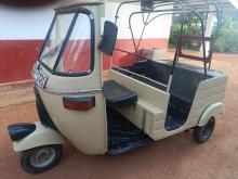 Bajaj 2 Stroke 2005 Three Wheel