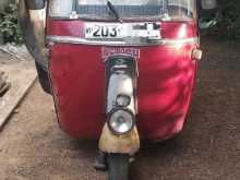 https://riyasewana.com/uploads/bajaj-2stoke-auto-91637134283.jpg